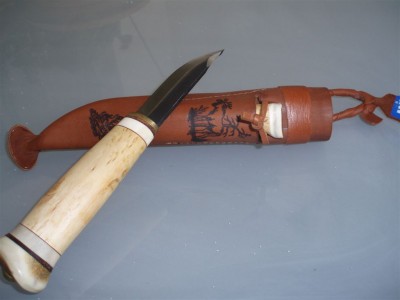 fin 001.jpg