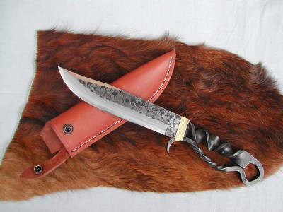knife_025_m.jpg