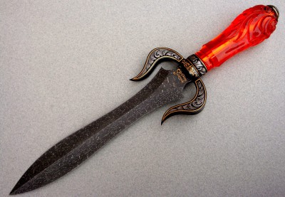 AmberDagger.jpg
