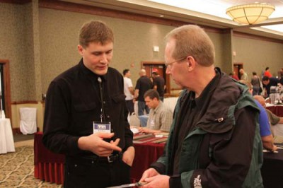 knife show4.jpg