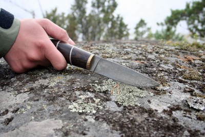 Copy of knife2.jpg