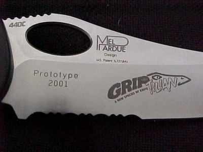 Griptilian proto blade.JPG